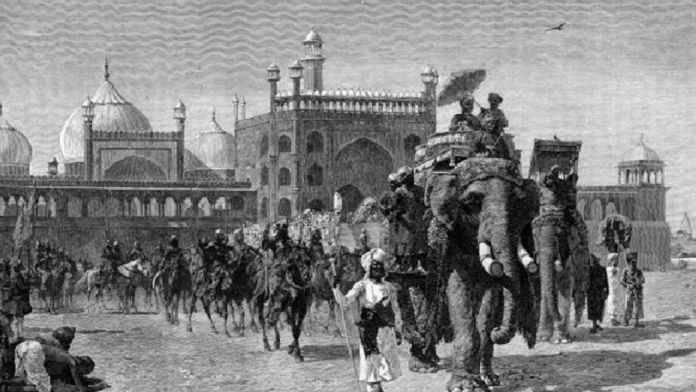 On November 01, the capital Delhi became a union territory.